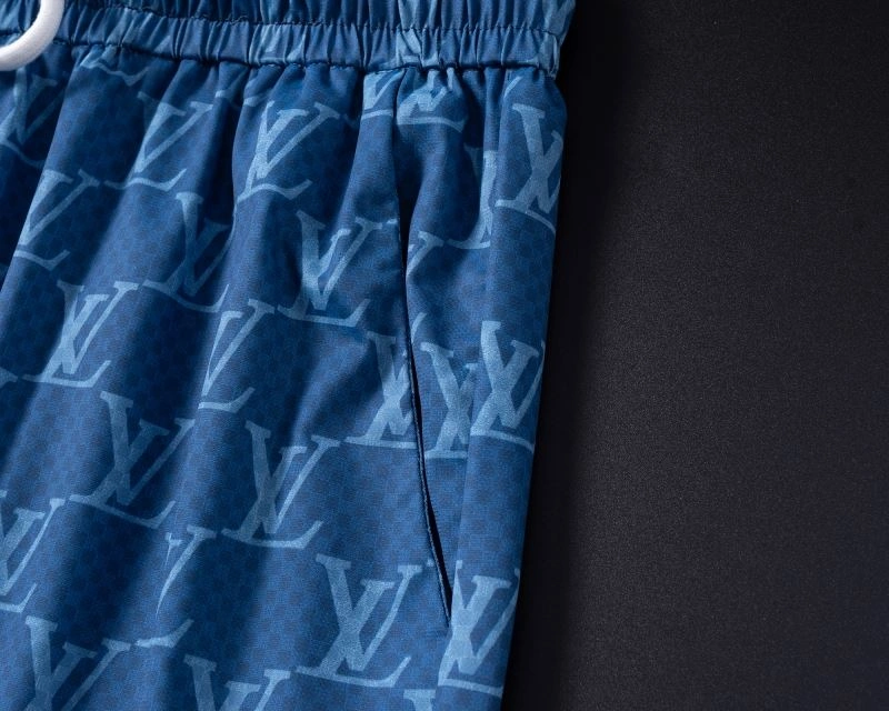 Louis Vuitton Short Suits Lightweight 131975
