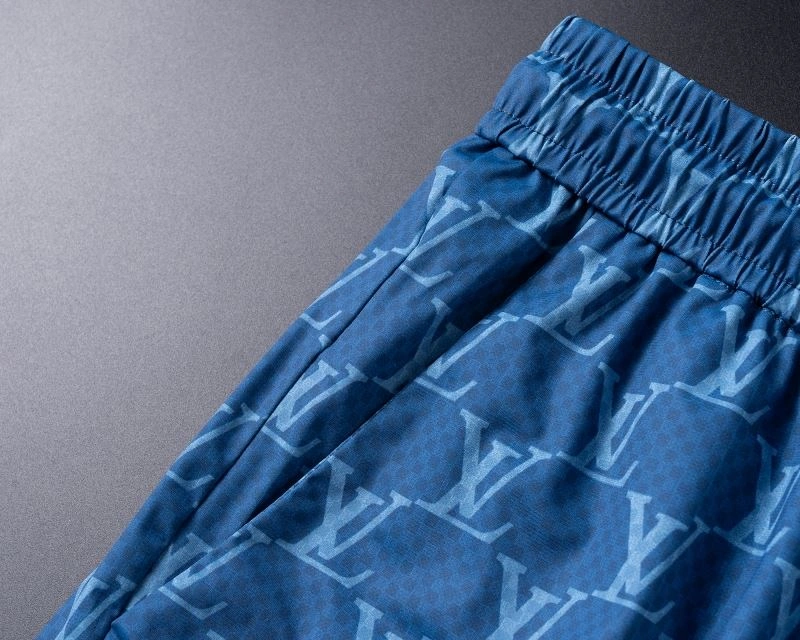 Louis Vuitton Short Suits Lightweight 131975