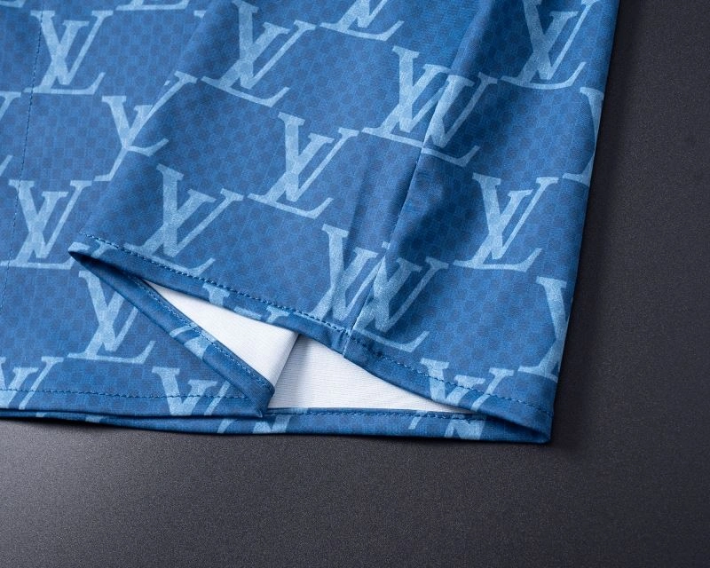 Louis Vuitton Short Suits Lightweight 131975