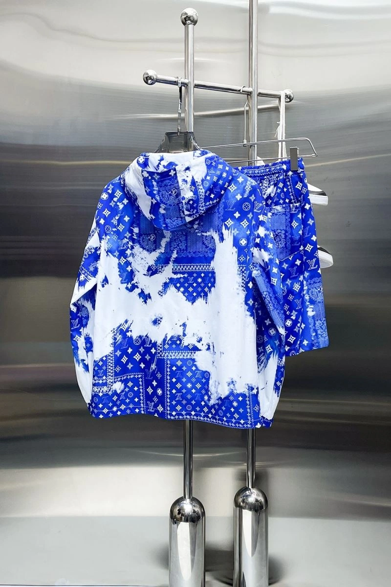 Louis Vuitton Short Suits GoodFit 137325