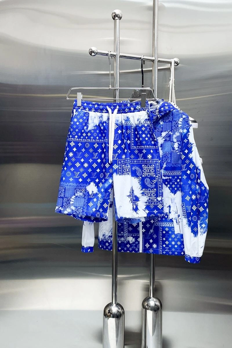 Louis Vuitton Short Suits GoodFit 137325