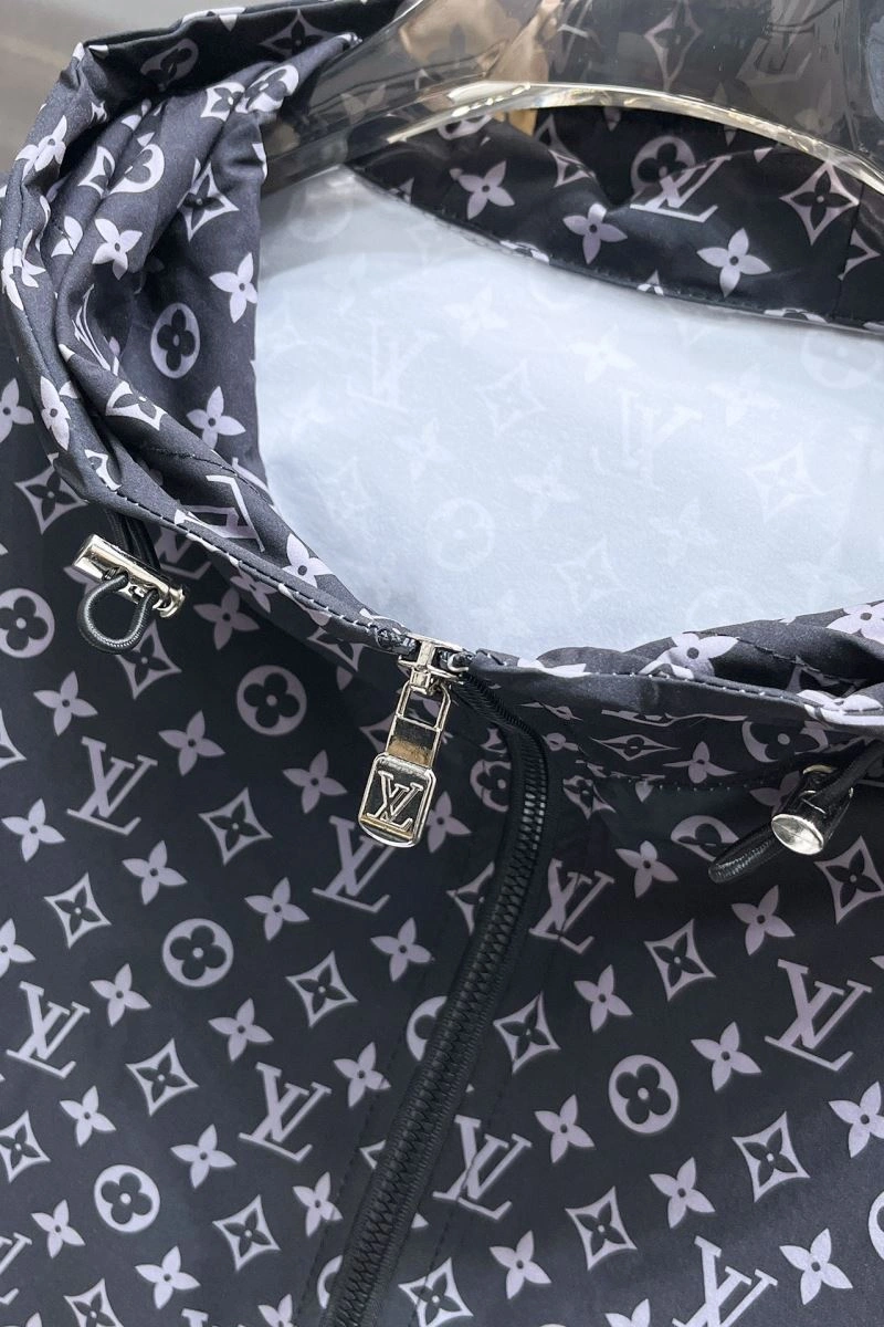 HighPerformance Louis Vuitton Short Suits 137322