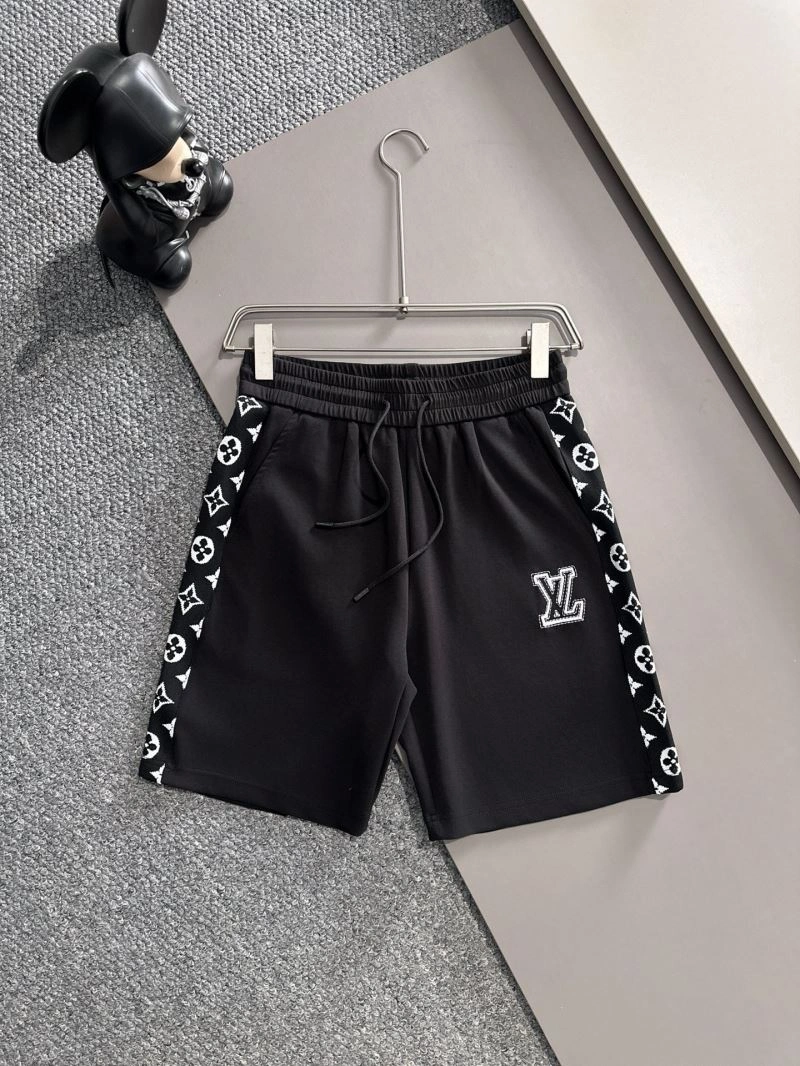Affordable Louis Vuitton Short Suits 136350