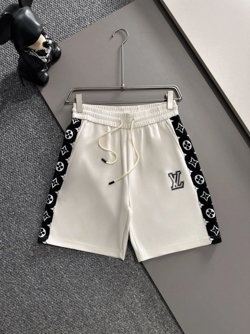 Unisex Louis Vuitton Short Suits 136353