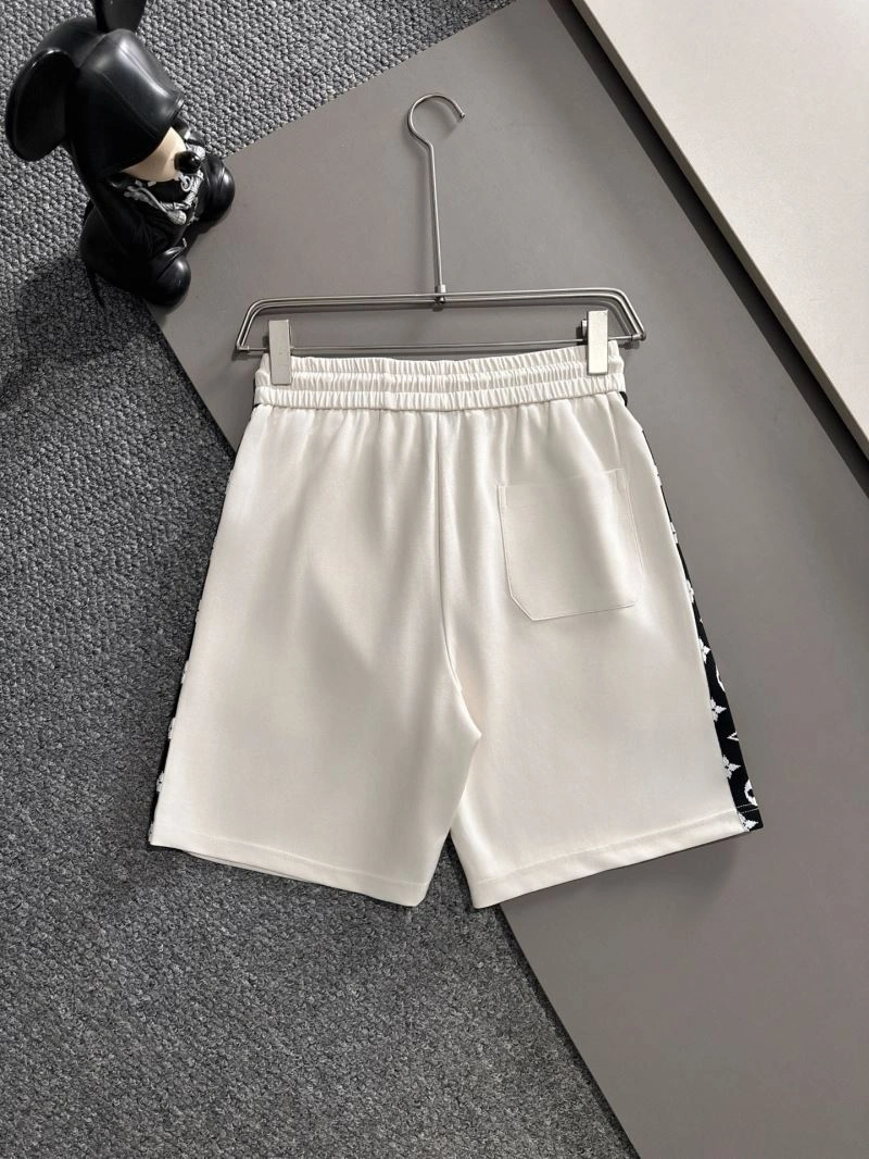 Unisex Louis Vuitton Short Suits 136353