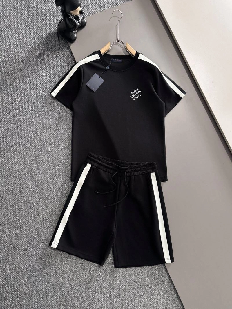 Louis Vuitton Short Suits Versatile 136347