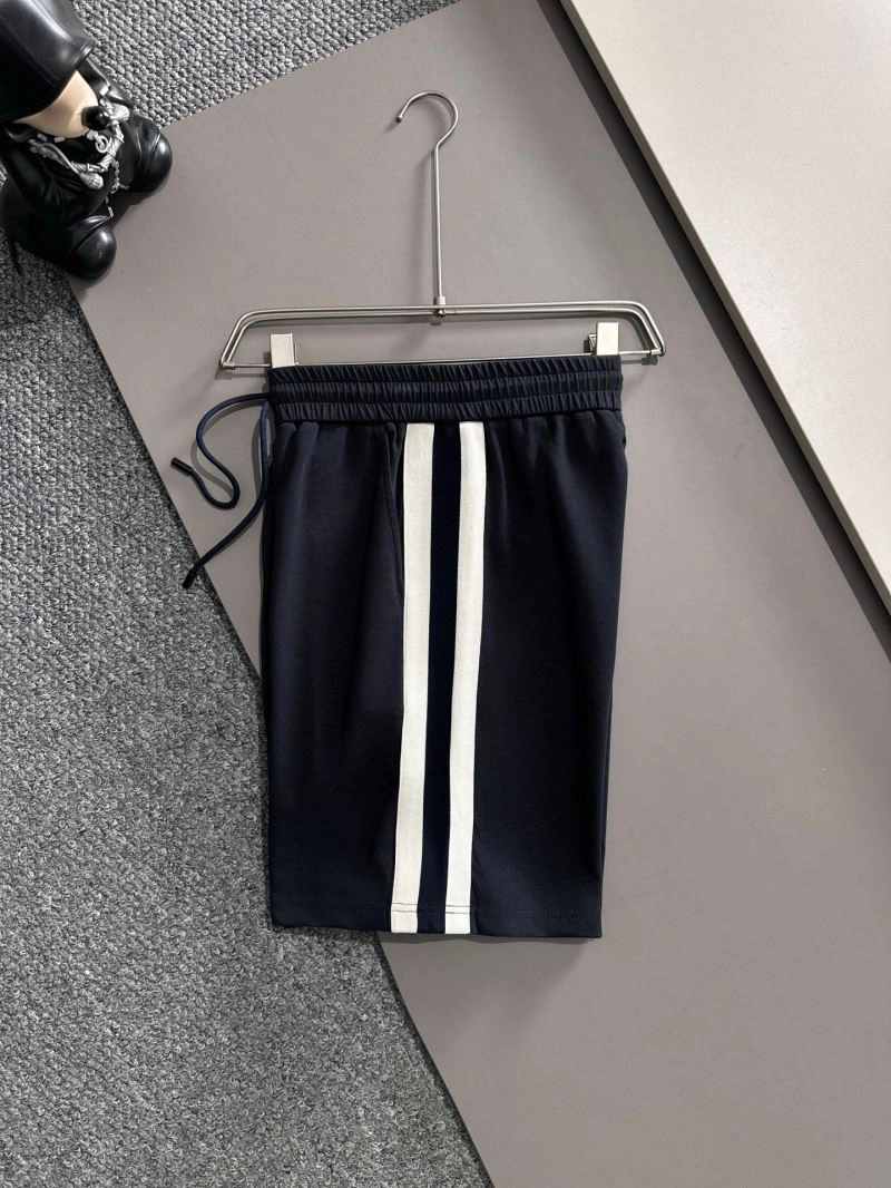 ModernLook Louis Vuitton Short Suits 136360