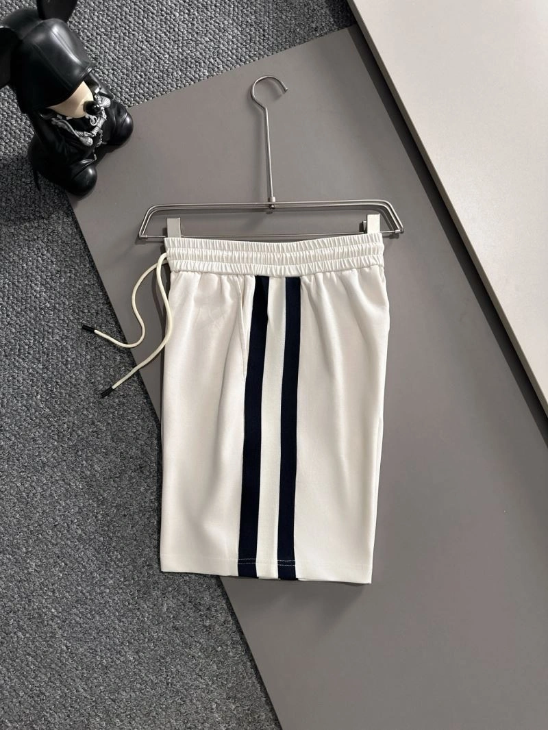 Louis Vuitton Short Suits Trendsetting 136352