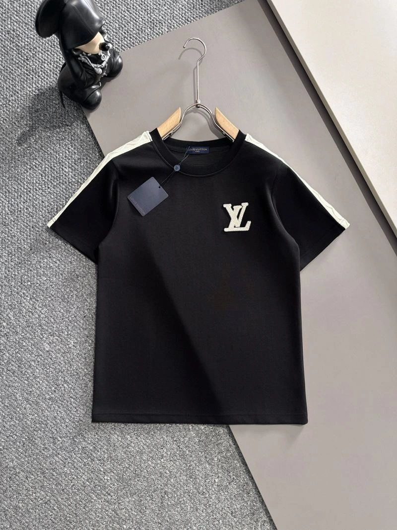 Louis Vuitton Short Suits ZipUp 136348
