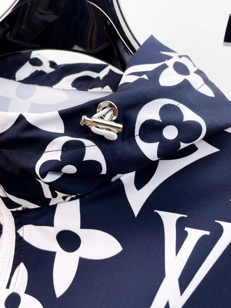 Louis Vuitton Short Suits TravelReady 136340