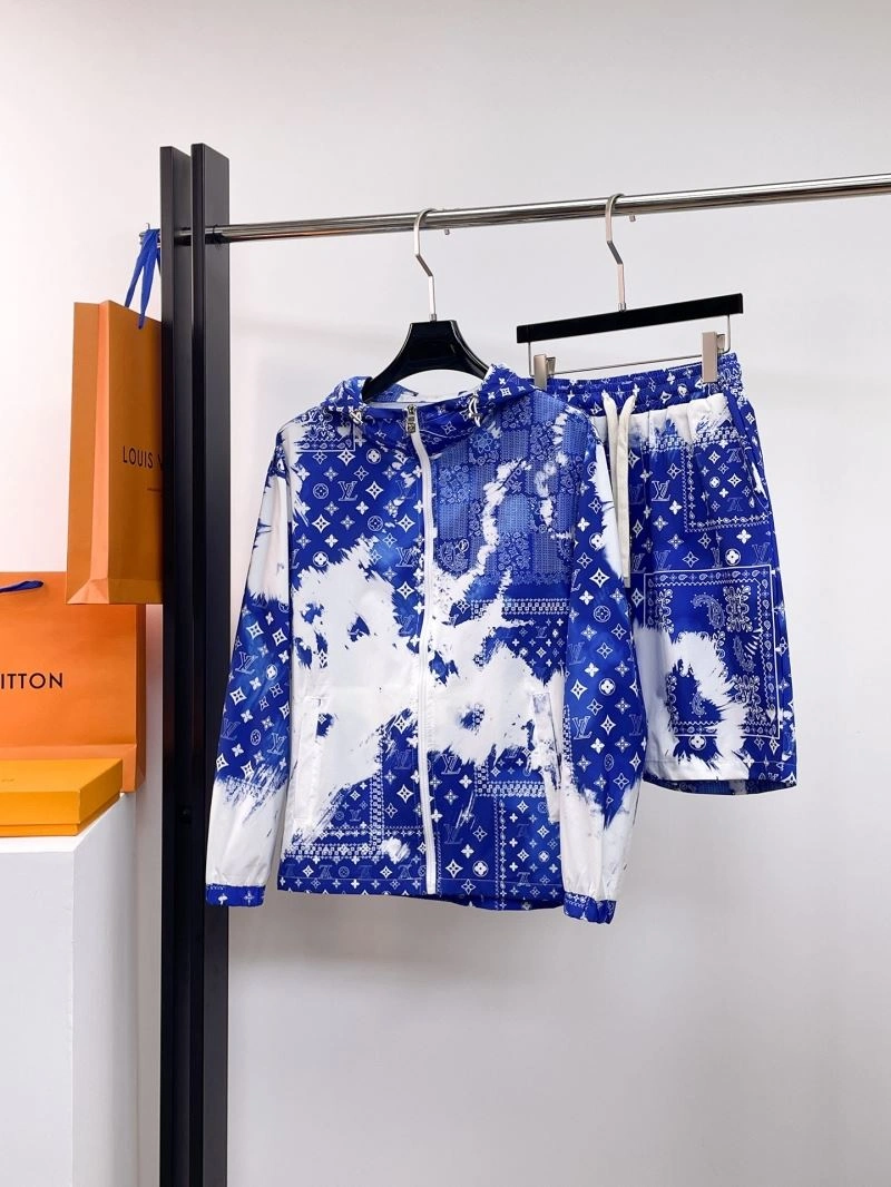 Louis Vuitton Short Suits Sophisticated 136339