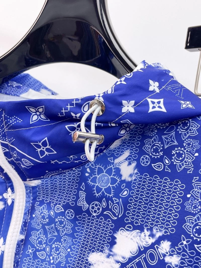 Louis Vuitton Short Suits Sophisticated 136339
