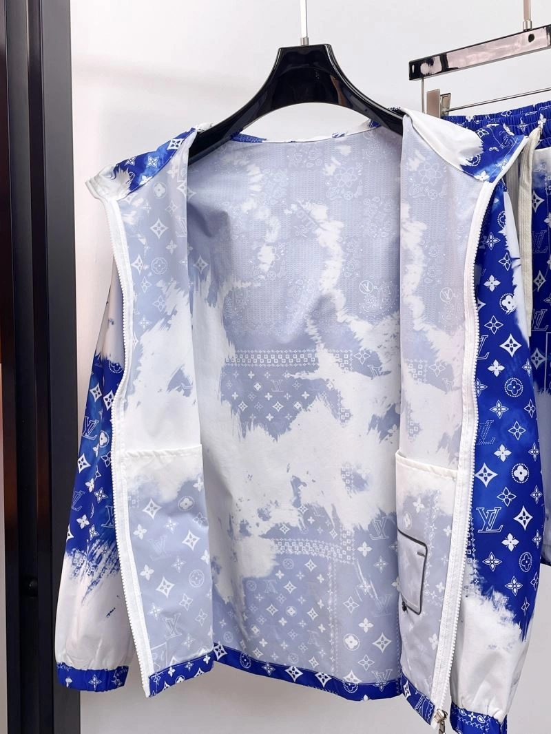 Louis Vuitton Short Suits Sophisticated 136339