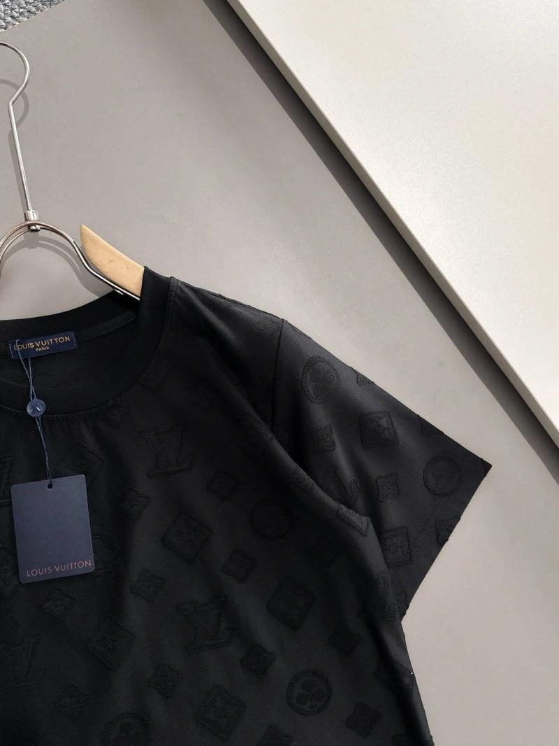 Louis Vuitton Short Suits GoodFit 136334