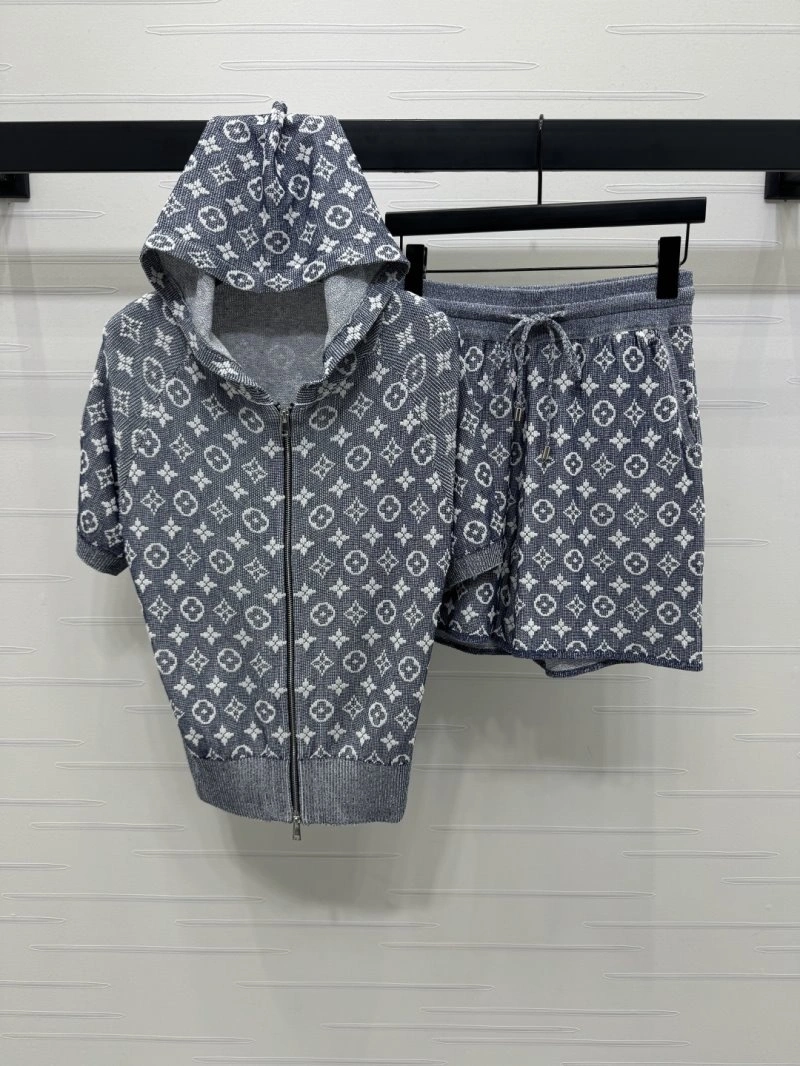 Louis Vuitton Short Suits Bright 131019