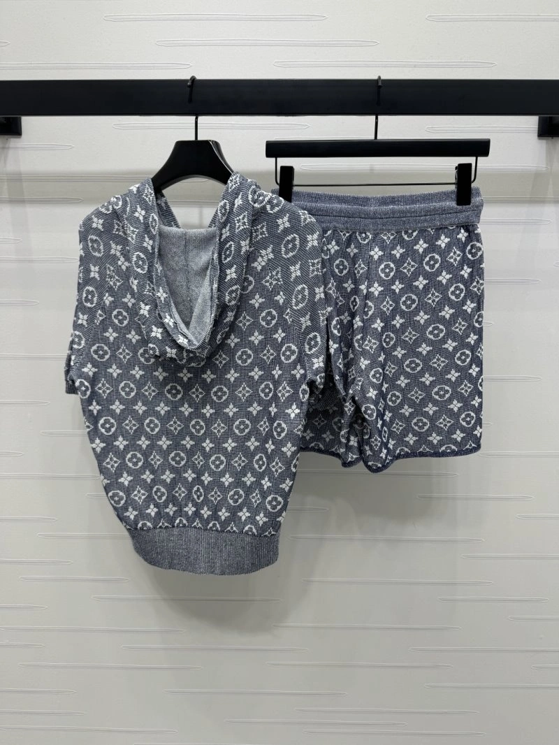 Louis Vuitton Short Suits Bright 131019