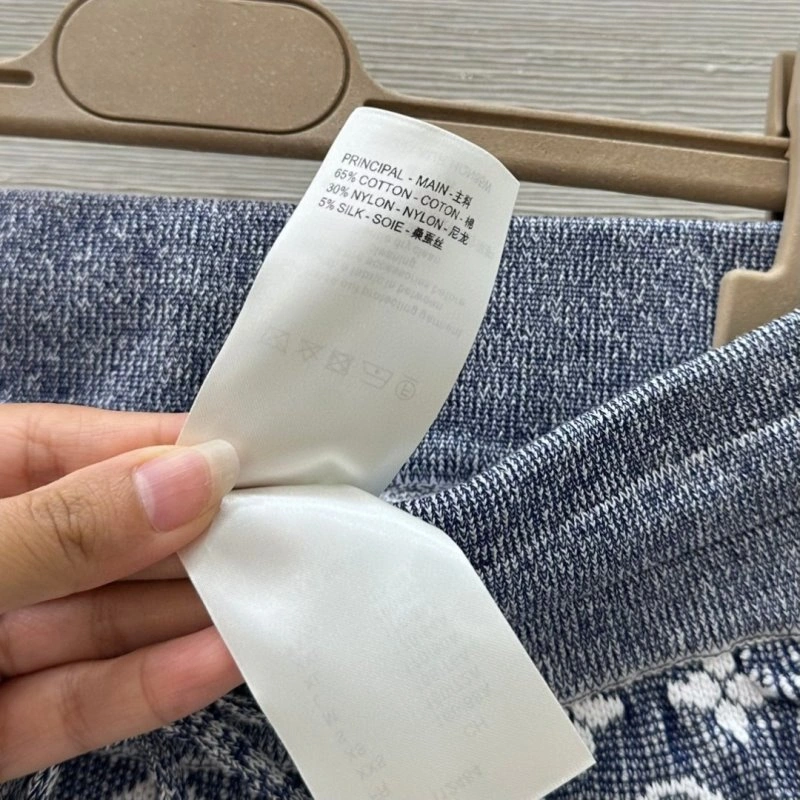 Louis Vuitton Short Suits Thermal 131046