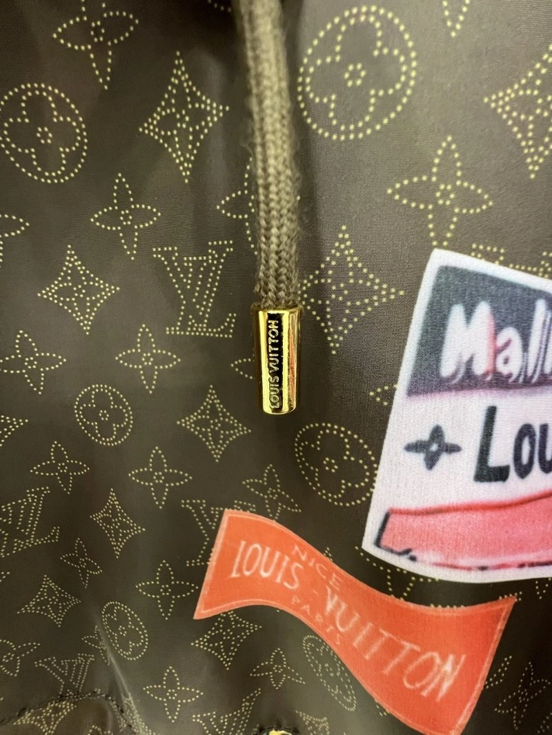 QuickDry Louis Vuitton Short Suits 131690