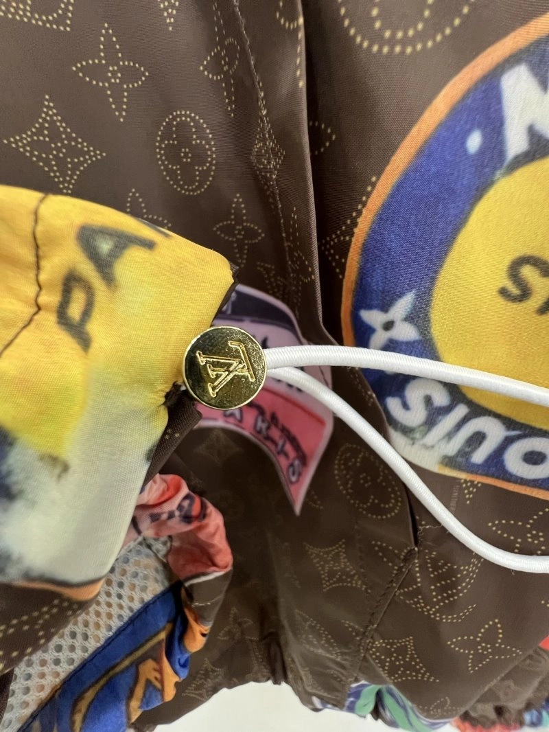 QuickDry Louis Vuitton Short Suits 131690