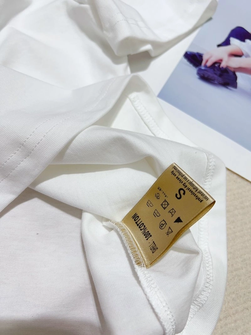 Louis Vuitton Short Suits StreetReady 131701