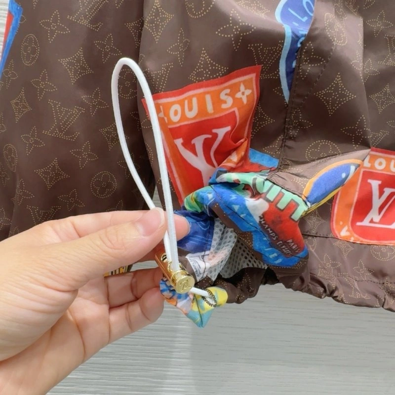 Louis Vuitton Short Suits Trendy 131704