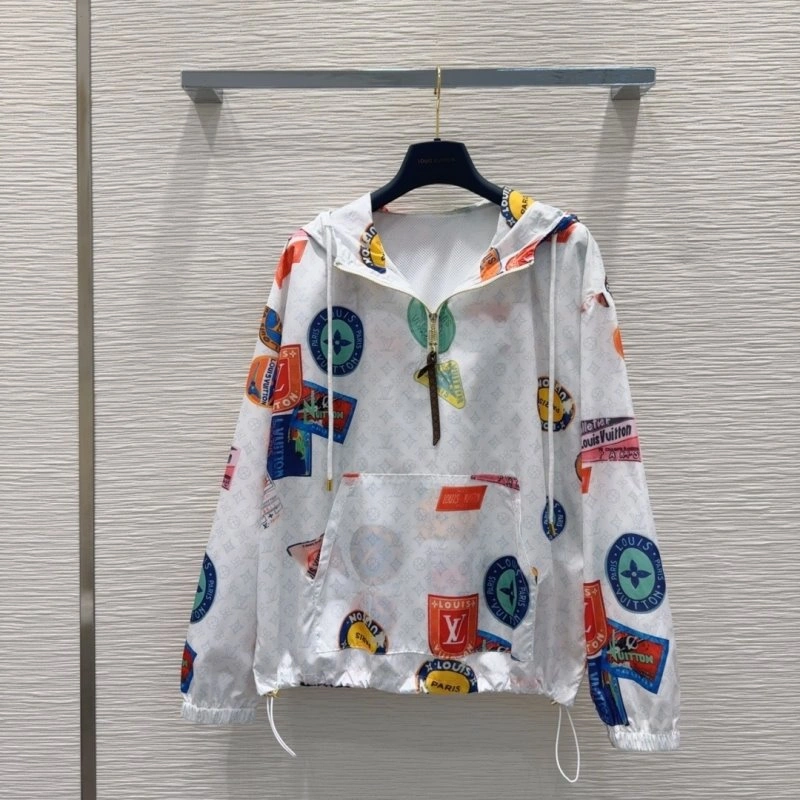 Cozy Louis Vuitton Short Suits 131713