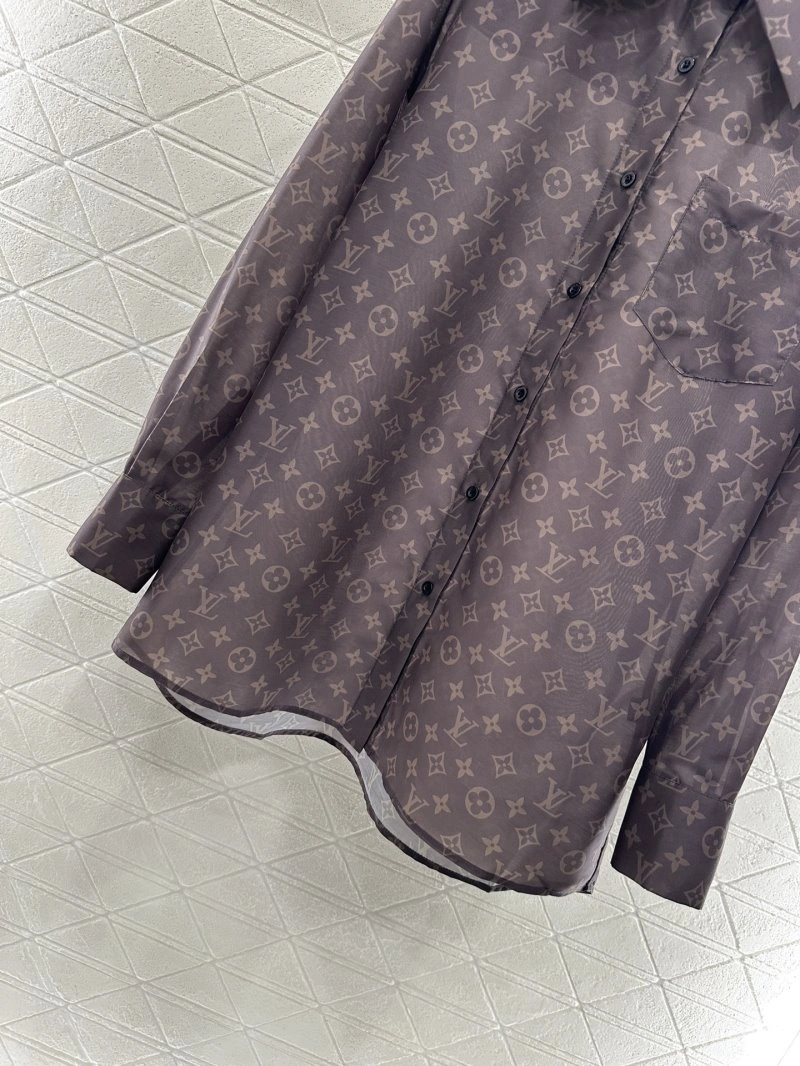 Refined Louis Vuitton Short Suits 131681
