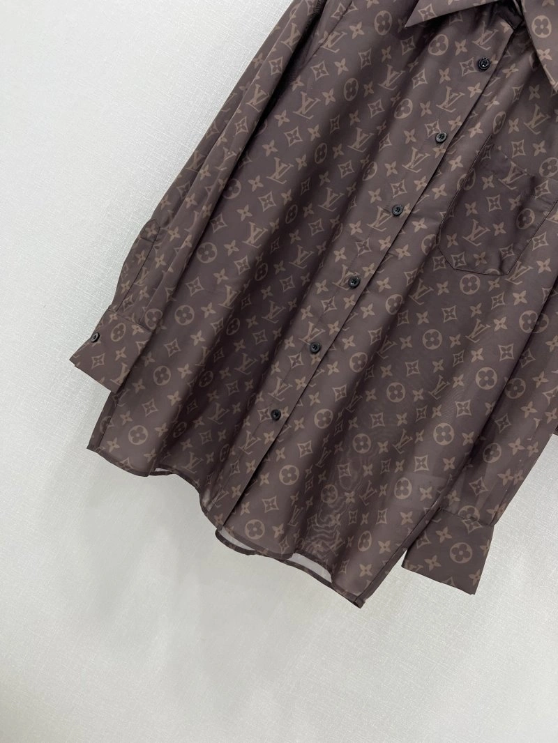 Unisex Louis Vuitton Short Suits 131663