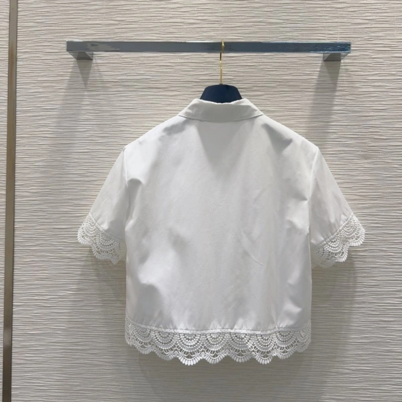 Durable Louis Vuitton Short Suits 131679