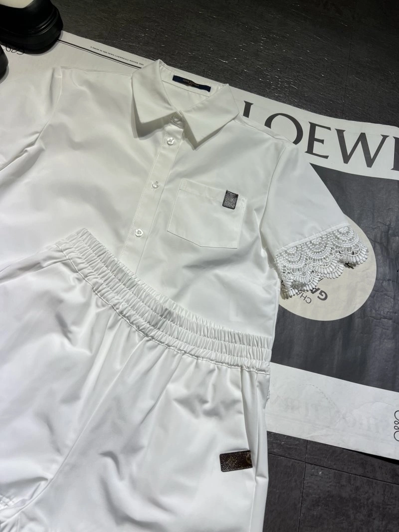 Elegant Louis Vuitton Short Suits 131673