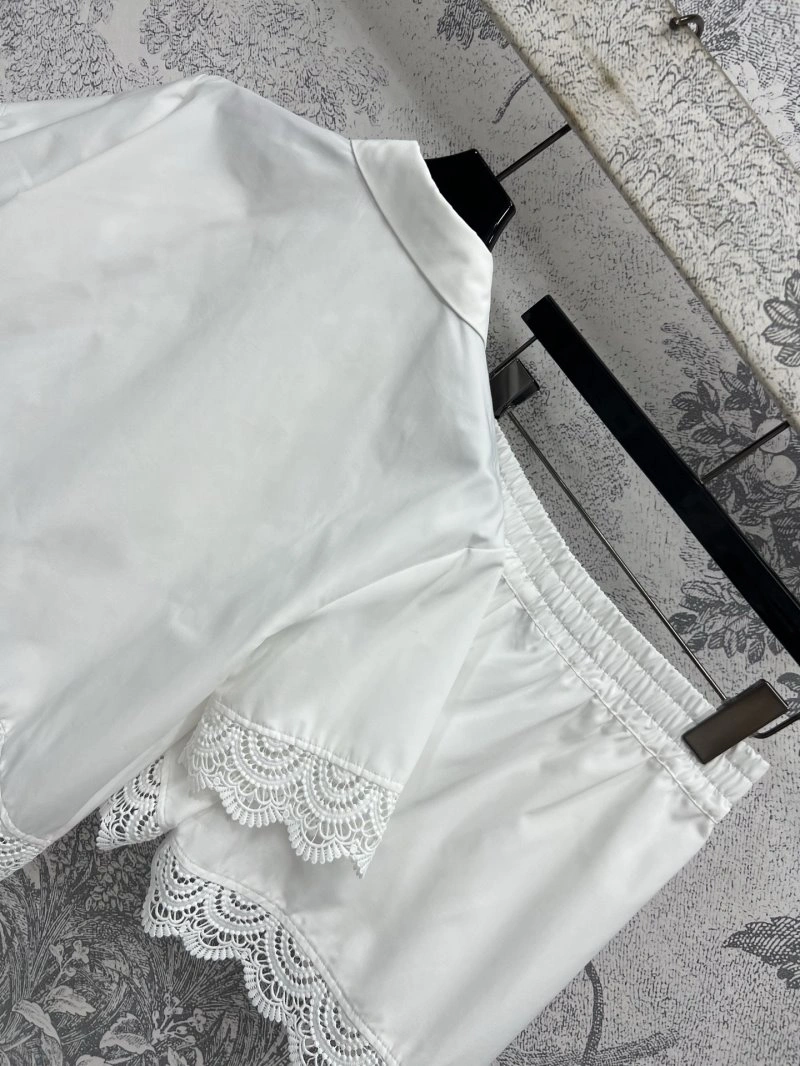 FashionForward Louis Vuitton Short Suits 130622
