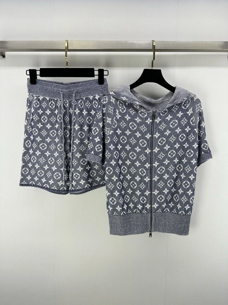 Louis Vuitton Short Suits Trendsetting 130620