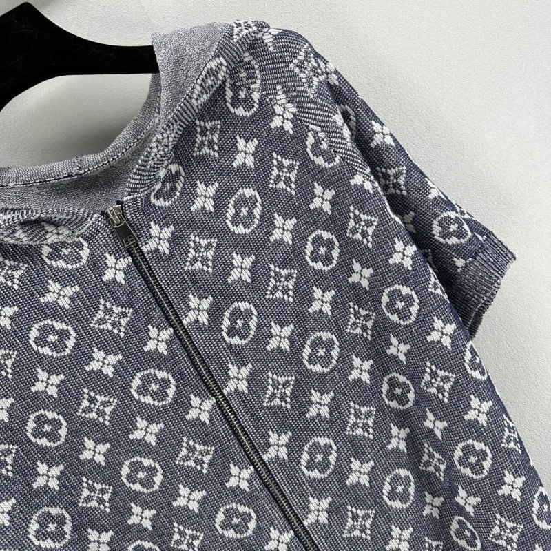 Louis Vuitton Short Suits Trendsetting 130620