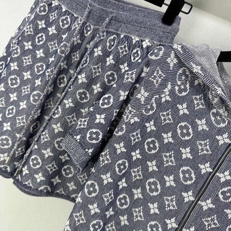 Louis Vuitton Short Suits Trendsetting 130620