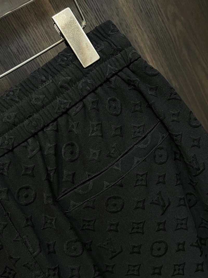 Trendy Louis Vuitton Short Suits 135738