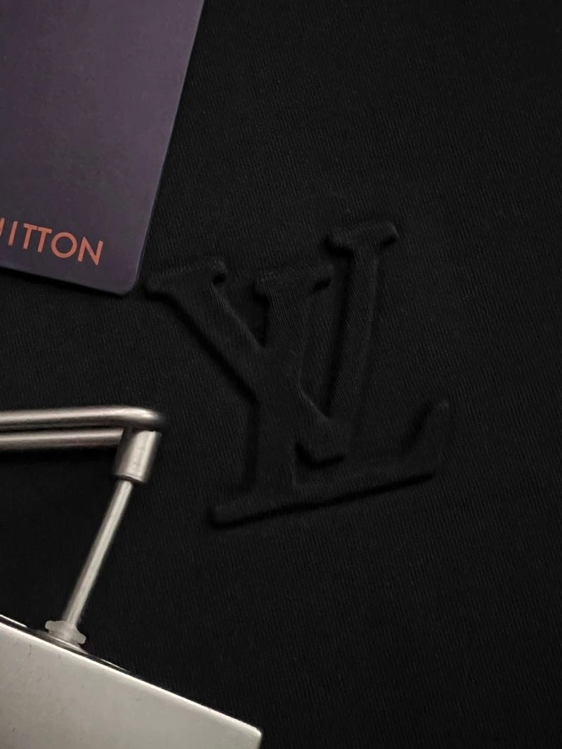 Popular Louis Vuitton Short Suits 135728
