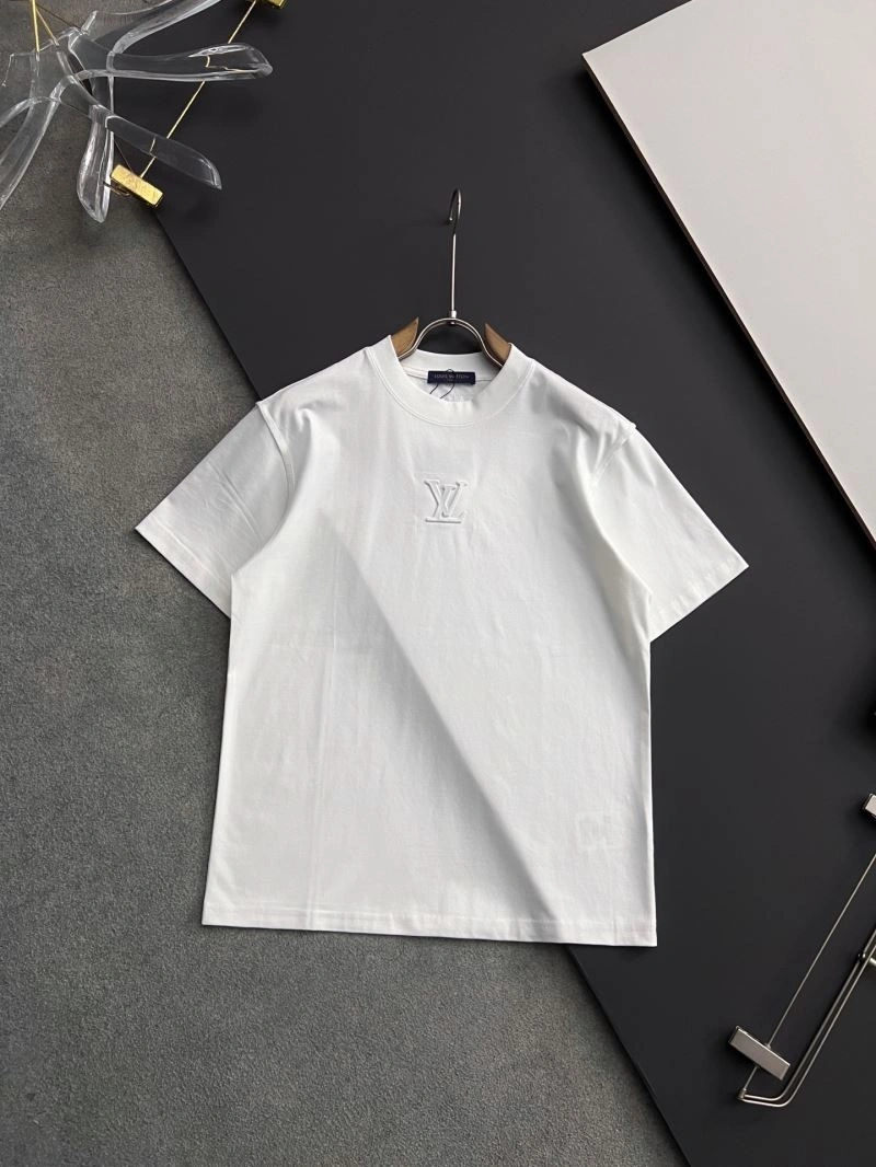 Louis Vuitton Short Suits Contemporary 135736