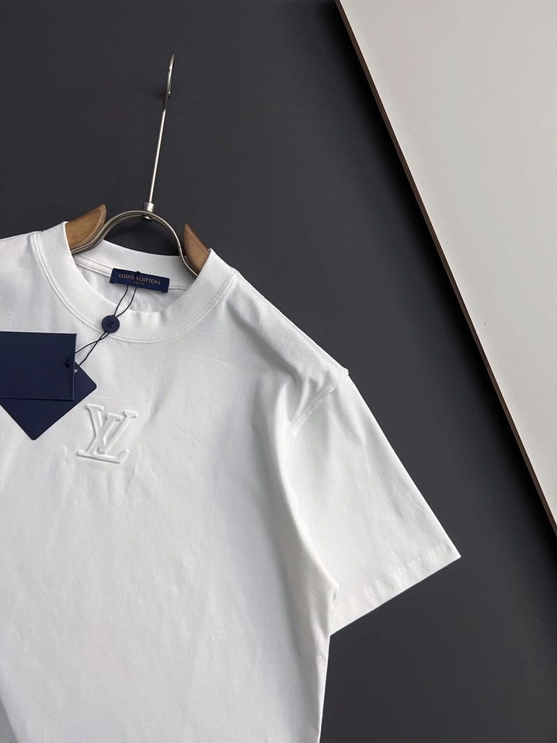 Louis Vuitton Short Suits Contemporary 135736