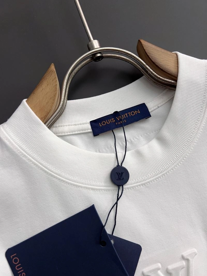 Louis Vuitton Short Suits Contemporary 135736