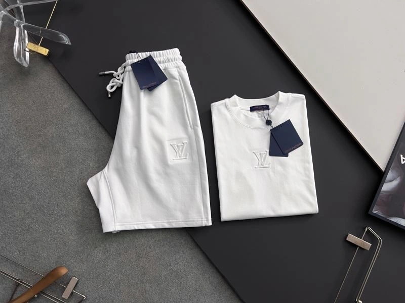 Louis Vuitton Short Suits Contemporary 135736