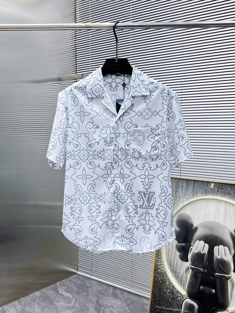 Louis Vuitton Short Suits Stylish 135745