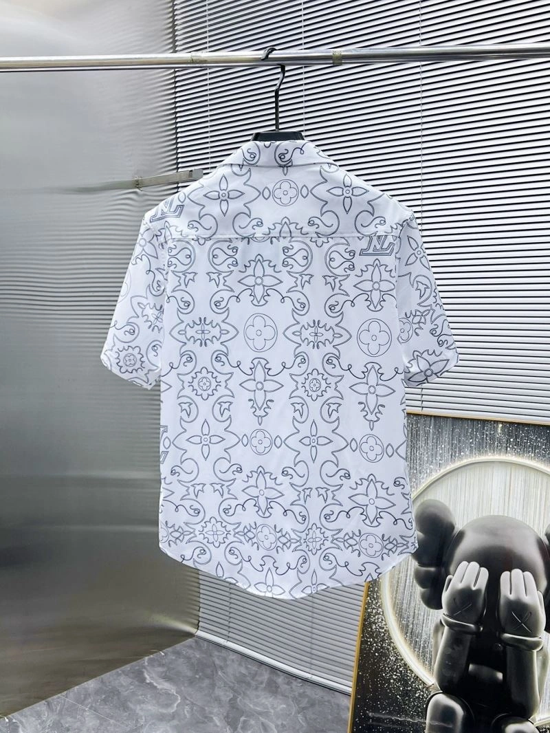 Louis Vuitton Short Suits Stylish 135745
