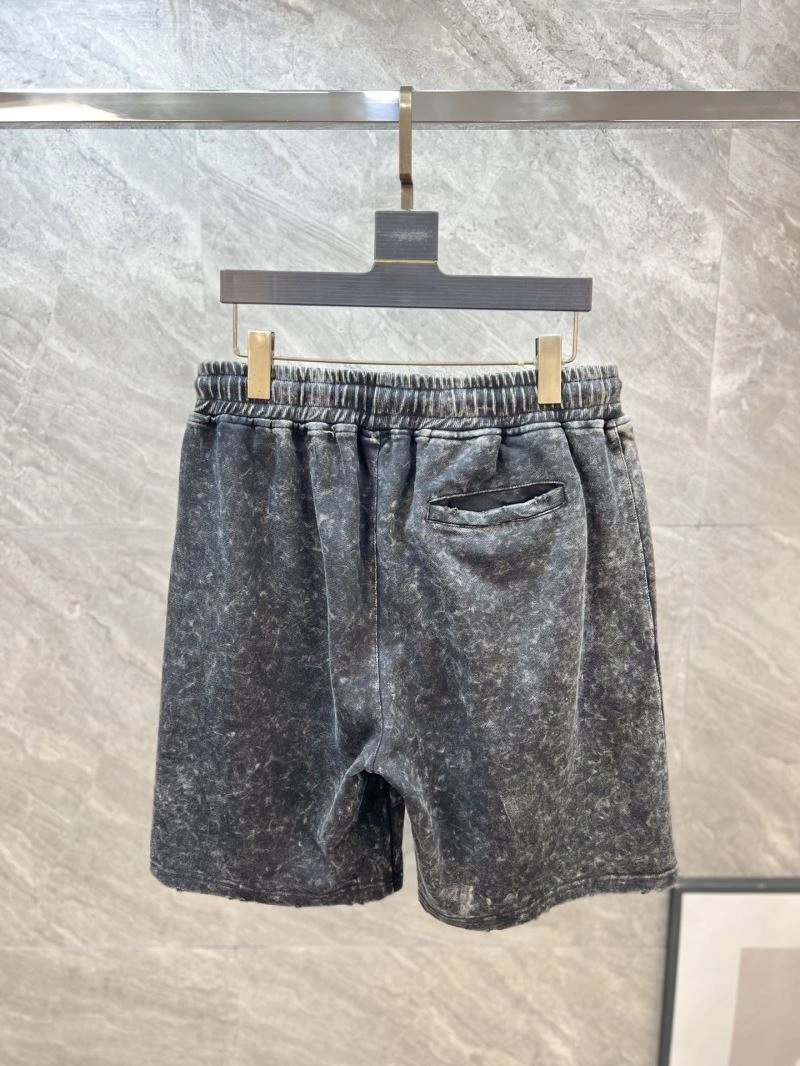 Louis Vuitton Short Suits Snug 135749