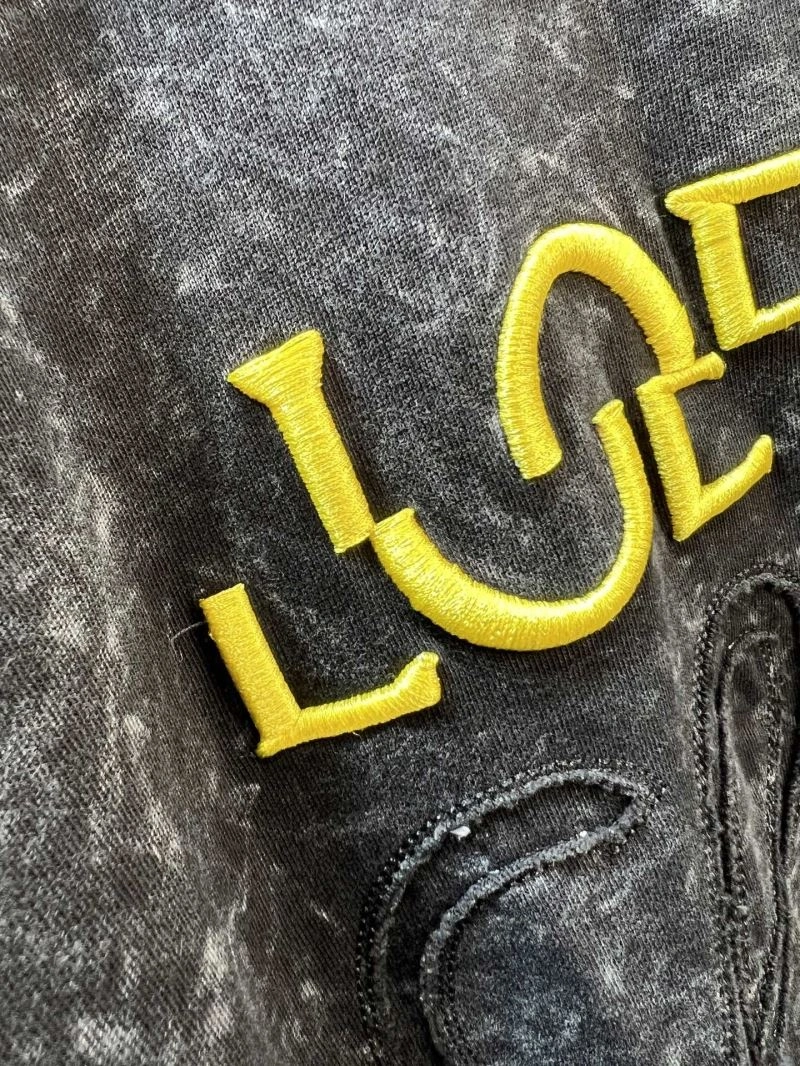 Louis Vuitton Short Suits Snug 135749