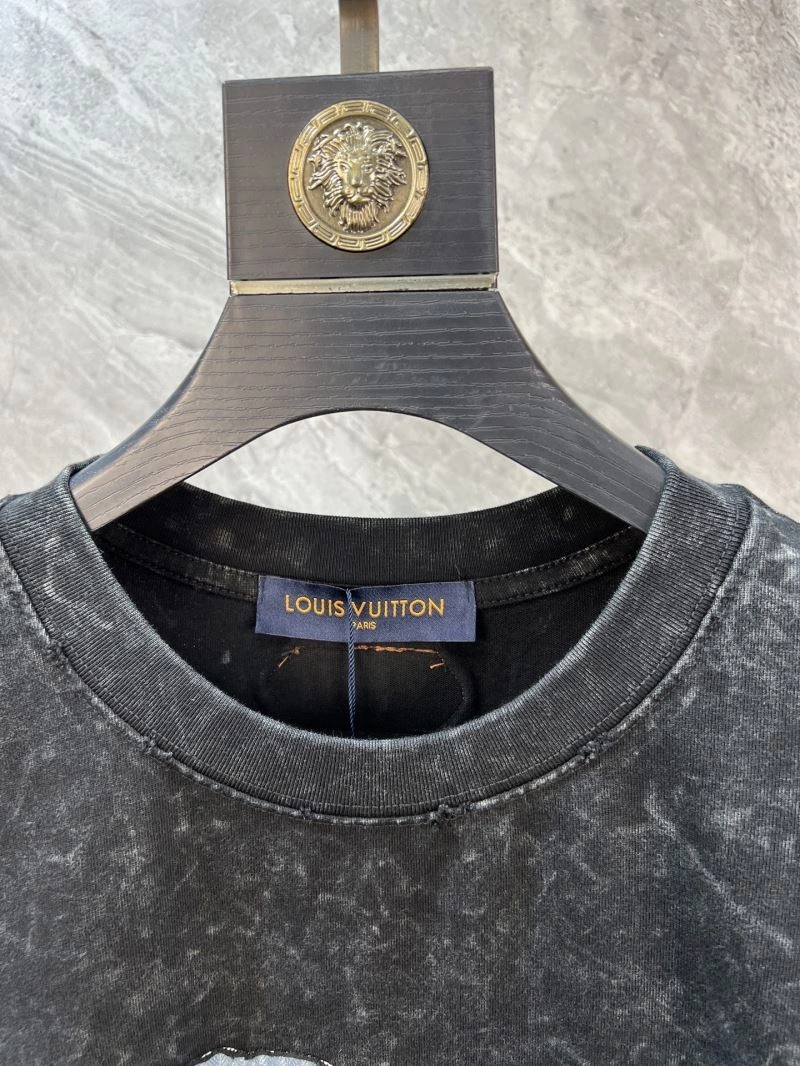 Trendy Louis Vuitton Short Suits 135733