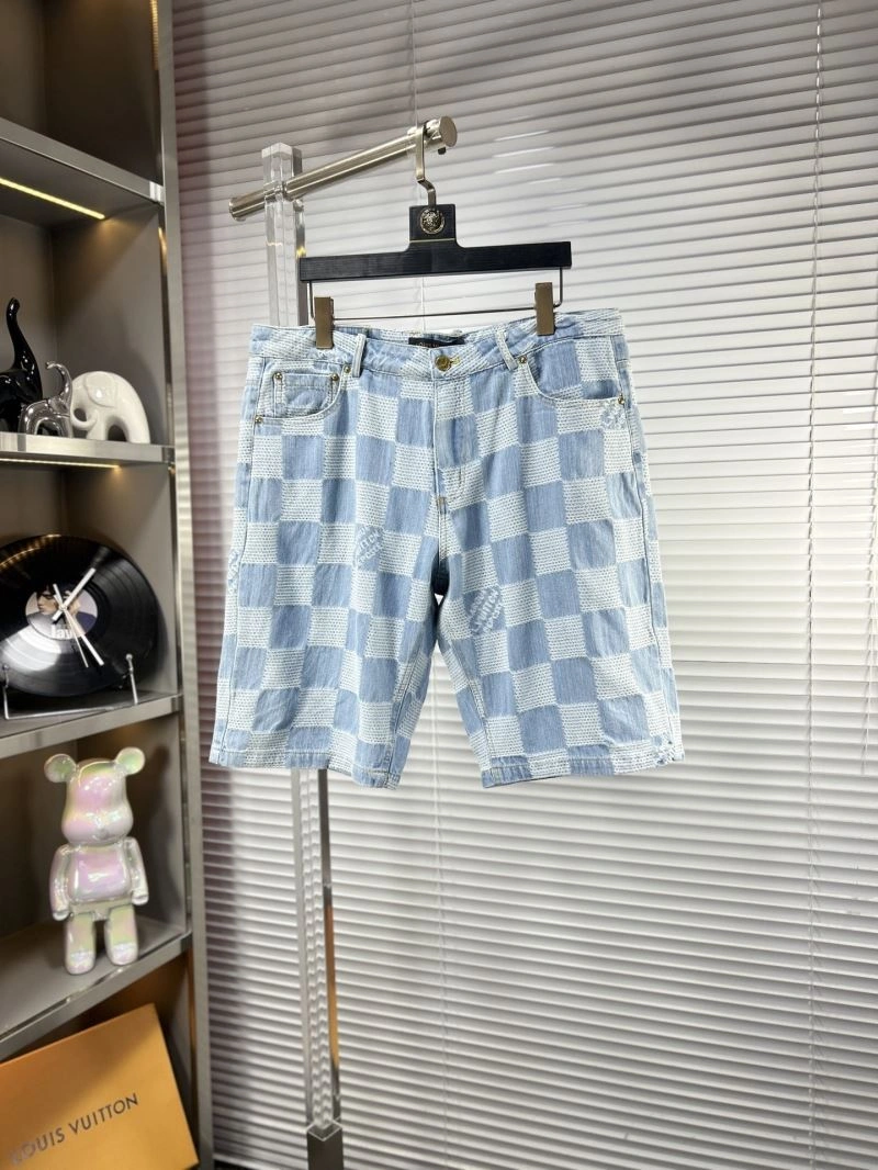 Unisex Louis Vuitton Short Suits 135739