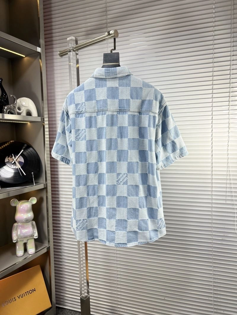 Unisex Louis Vuitton Short Suits 135739