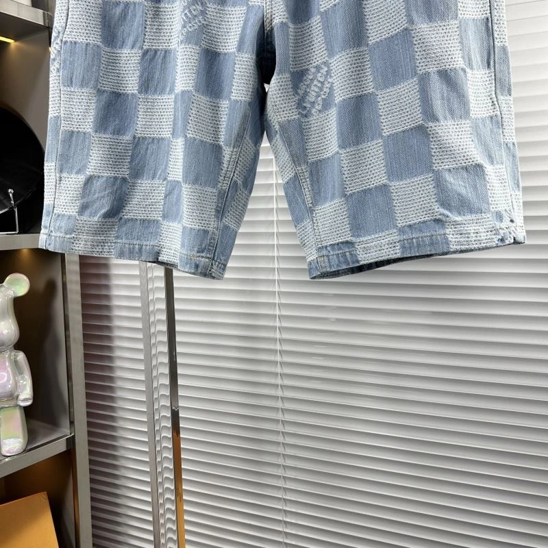 Unisex Louis Vuitton Short Suits 135739