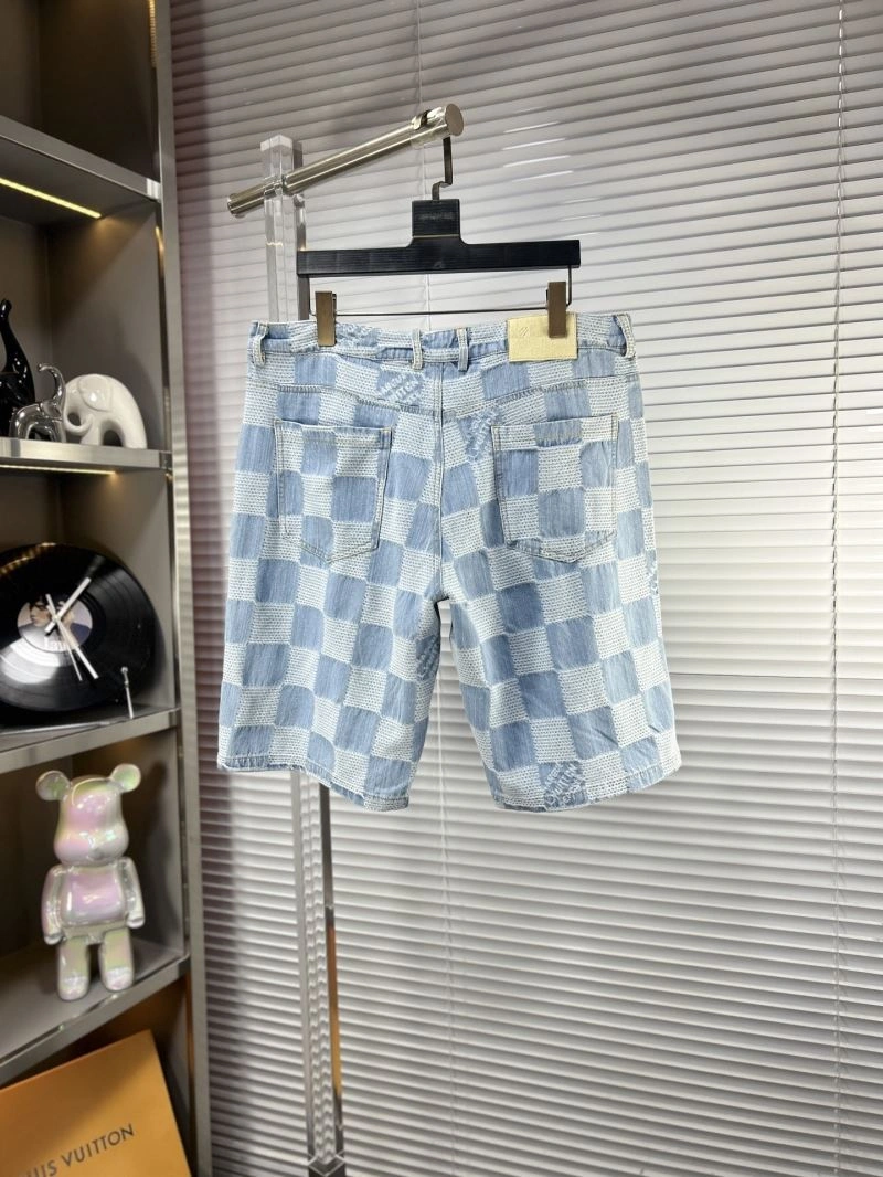 Unisex Louis Vuitton Short Suits 135739