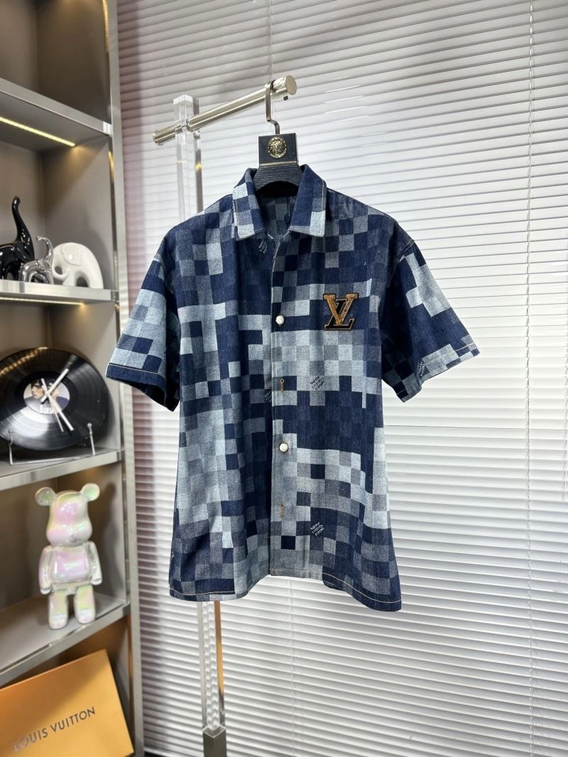 Louis Vuitton Short Suits Thermal 135743